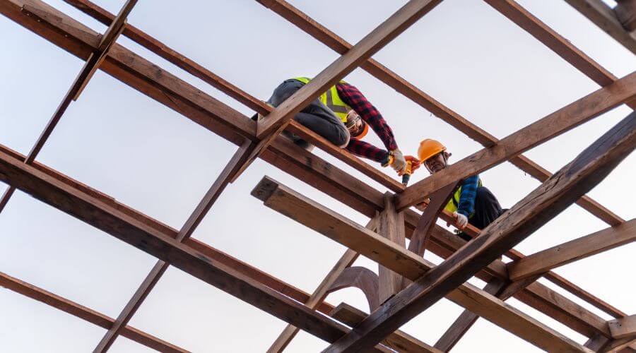 Professional gutter cleaning services in Coachella, CA